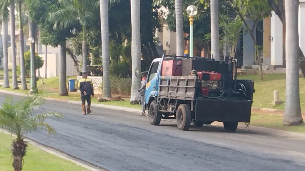 Asphalt Sprayer