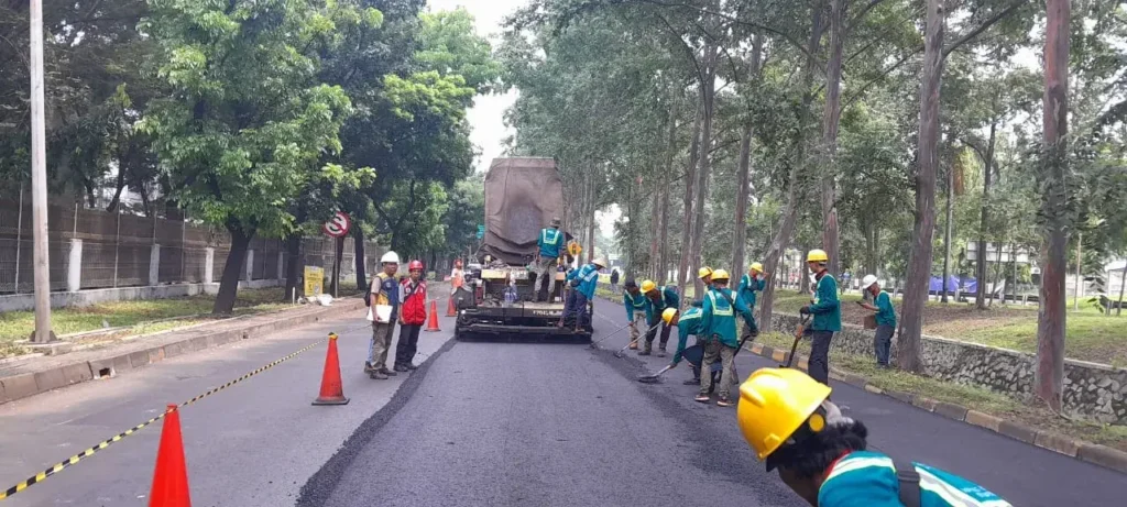 Jasa Tukang Aspal Jakarta (2) Jasa Tukang Aspal Jakarta