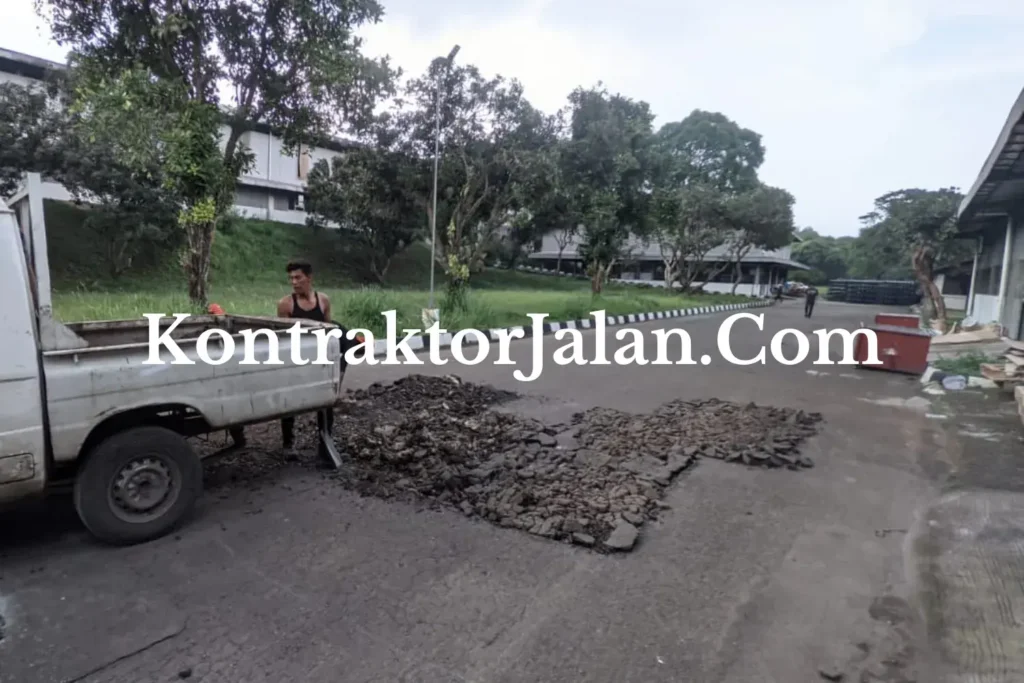 Jasa Pengaspalan Jalan Solo
